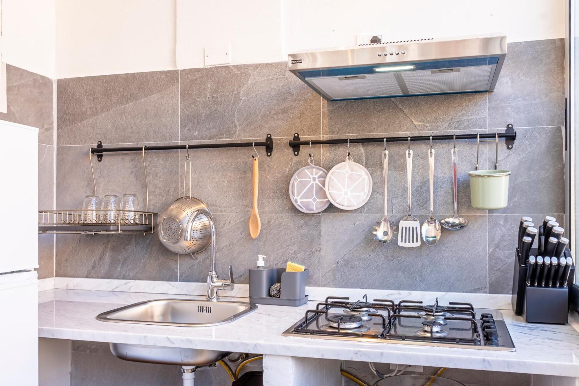 Hospital Riuniti - Lovely Apartment With Parking! Livorno Luaran gambar