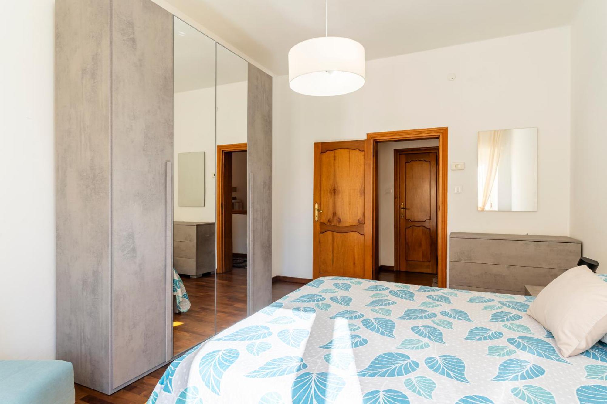 Hospital Riuniti - Lovely Apartment With Parking! Livorno Luaran gambar
